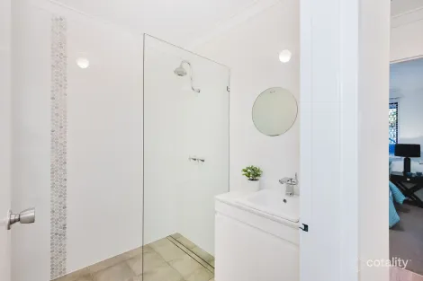 Property photo of 2/9 Adrian Street Palmyra WA 6157