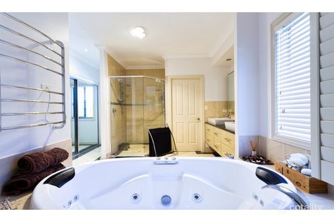 Property photo of 31 Prospect Street Rosslyn QLD 4703
