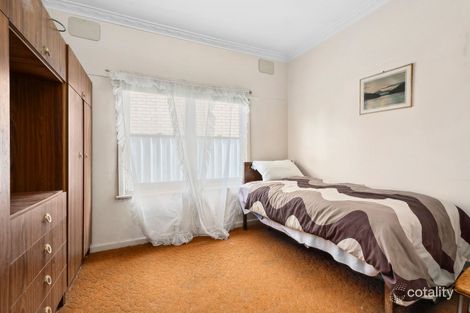 Property photo of 11 Libau Avenue Bell Park VIC 3215