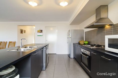 Property photo of 27 Grassbird Drive Point Cook VIC 3030