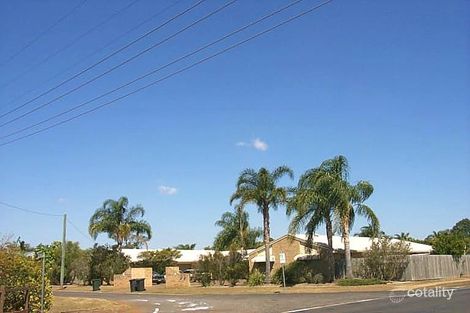 2 Bells Rd, Avenell Heights, QLD 4670