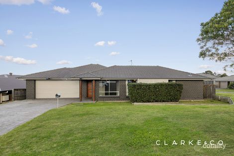 Property photo of 8 Redgum Circuit Aberglasslyn NSW 2320