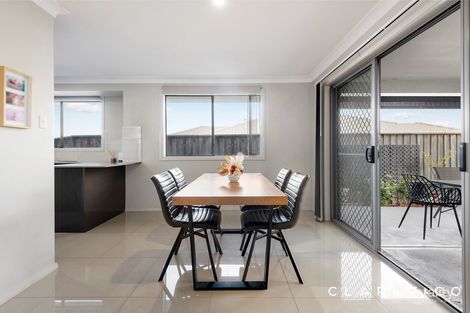 Property photo of 8 Redgum Circuit Aberglasslyn NSW 2320