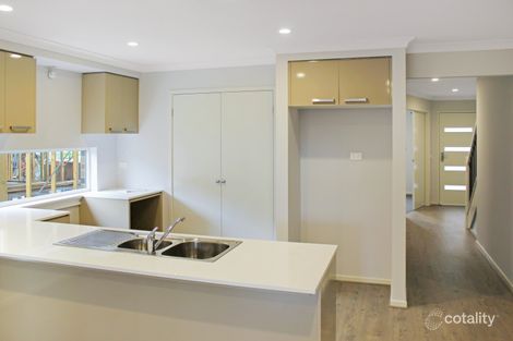 Property photo of 11 Brinkerhoff Crescent Point Cook VIC 3030