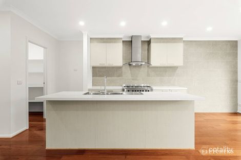 Property photo of 30 Darwin Way Wollert VIC 3750