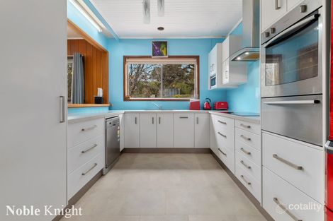 Property photo of 14 Changue Road Merrijig VIC 3723