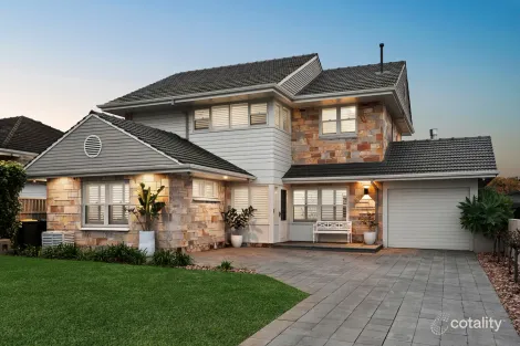 Property photo of 11 Kybunga Terrace Largs North SA 5016