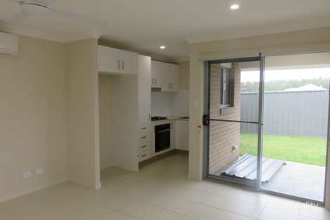 15 Silkstone St, Farley, NSW 2320