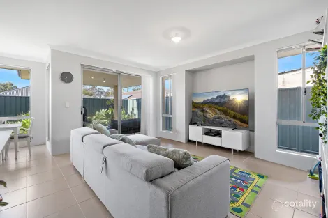 Property photo of 6 Student Loop Coolbellup WA 6163