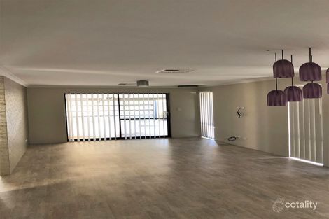 Property photo of 17 Bundaleer Avenue Ellenbrook WA 6069