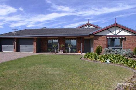 21 Pitcairn Cct, Seaford Rise, SA 5169