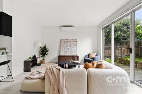 Property photo of 3/2 Vale Street Pascoe Vale VIC 3044