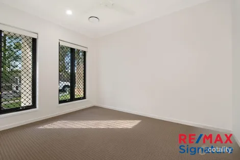 Property photo of 11 Tasman Crescent Logan Reserve QLD 4133