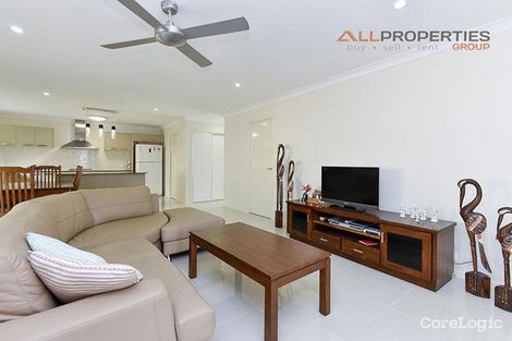 Property photo of 43 Dinnigan Crescent Durack QLD 4077
