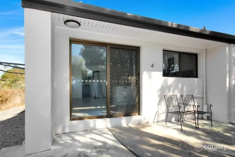 Property photo of 4/5 Herbert Street Bundamba QLD 4304