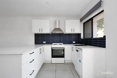 Property photo of 4/5 Herbert Street Bundamba QLD 4304