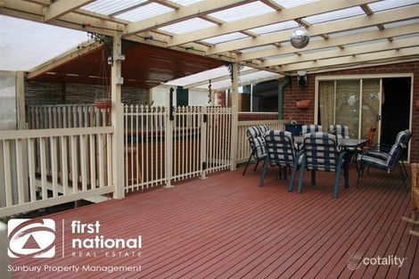 Property photo of 43 Heatherbrae Crescent Sunbury VIC 3429