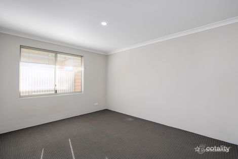 18 Amsterdam Cres, Alkimos, WA 6038