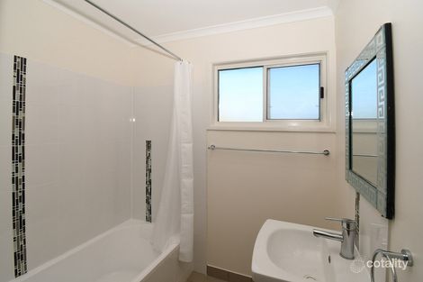 Property photo of 13 Paradise Street Point Vernon QLD 4655