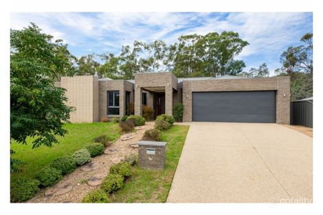 32 Paddlesteamer Ct, Thurgoona, NSW 2640