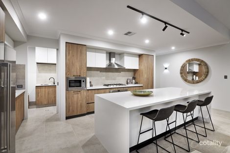 Property photo of 8 Goldwyer Drive Mandogalup WA 6167