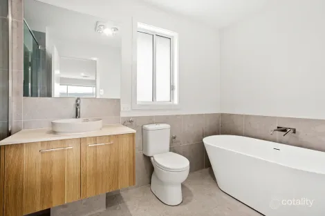 Property photo of 8 Braemar Street Tullimbar NSW 2527