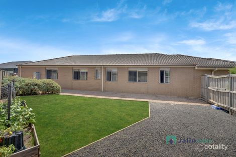 Property photo of 24 Settlement Road Tarneit VIC 3029