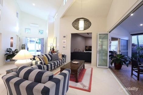 Property photo of 11 Aquarius Place Alexandra Headland QLD 4572