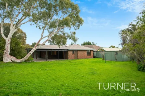 12 Rochester St, Morphett Vale, SA 5162