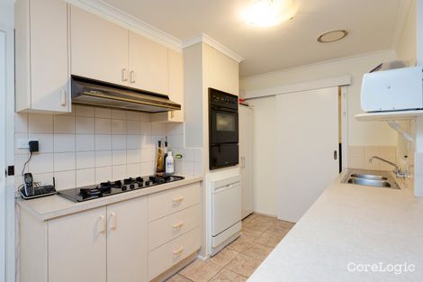 Property photo of 5 Glenara Court Endeavour Hills VIC 3802