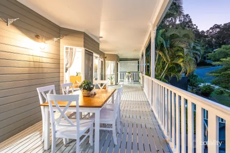 Property photo of 4 Newcombe Lane Oxenford QLD 4210