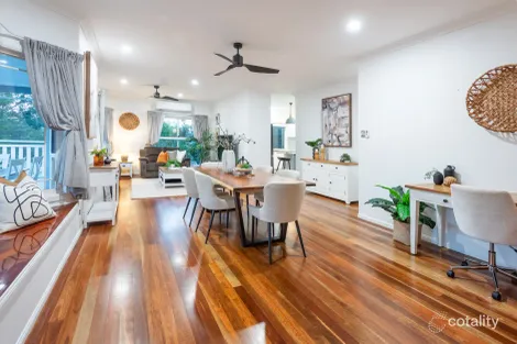 Property photo of 4 Newcombe Lane Oxenford QLD 4210