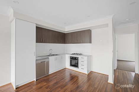 Property photo of 14 Lumeah Drive Cranbourne West VIC 3977