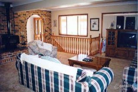 Property photo of 3 Azalea Close Lake Munmorah NSW 2259