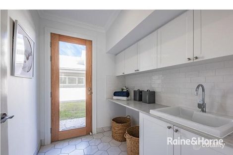 Property photo of 8 Newton Street Burpengary East QLD 4505