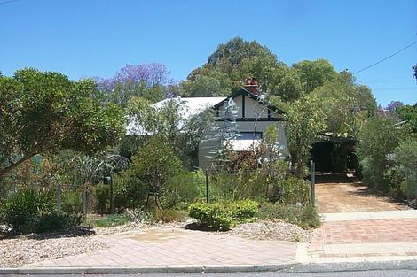 12 Cobden St, Bayswater, WA 6053