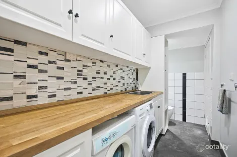 Property photo of 8 Reid Place Avondale NSW 2530