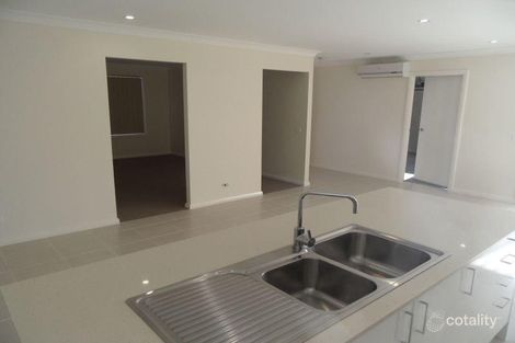 Property photo of 42 Laurie Drive Raworth NSW 2321