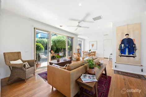 2/8 Darcy St, Mornington, VIC 3931