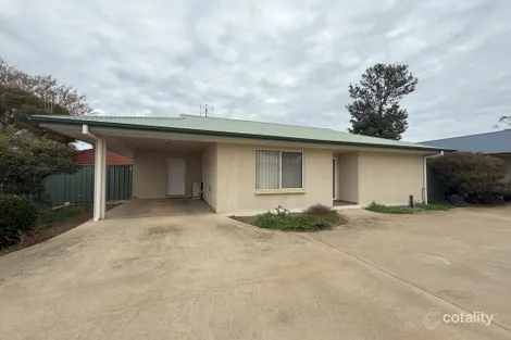 Property photo of 2/2A Wilga Street Parkes NSW 2870