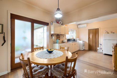 Property photo of 143 Hull Road Croydon VIC 3136