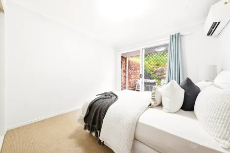 Property photo of 30/85 View Crescent Arana Hills QLD 4054