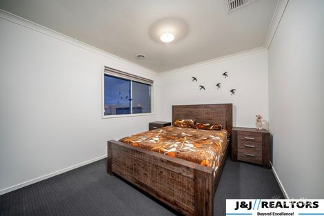 Property photo of 32 Abundance Circuit Clyde VIC 3978