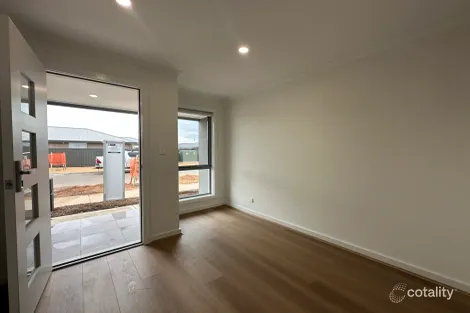 Property photo of 51 Barritt Road Munno Para Downs SA 5115