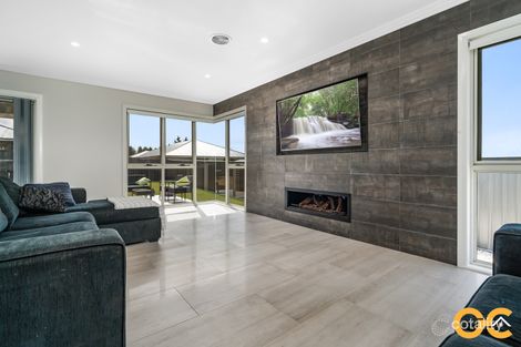 Property photo of 85 Pippin Way Orange NSW 2800