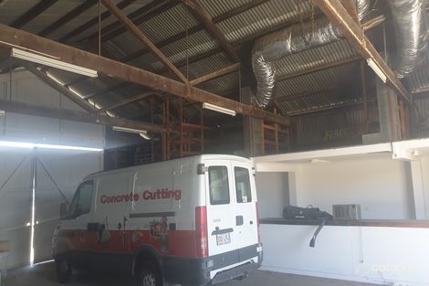 35 Park St, Park Avenue, QLD 4701