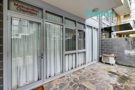 Property photo of 2/2 The Mews City ACT 2601