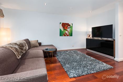 Property photo of 6 Ruby Lane Greensborough VIC 3088