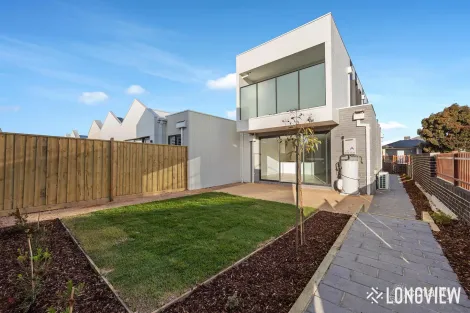 Property photo of 58 Meander Road Doreen VIC 3754