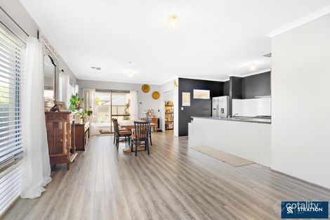 Property photo of 1 Briar Road Whitby WA 6123